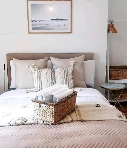 Seagrass - 88 North Marine Road *