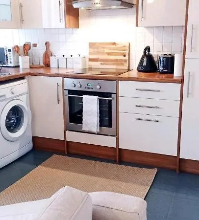 Seagrass - 88 North Marine Road Apartman