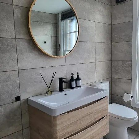 Seagrass - 88 North Marine Road Apartment Scarborough